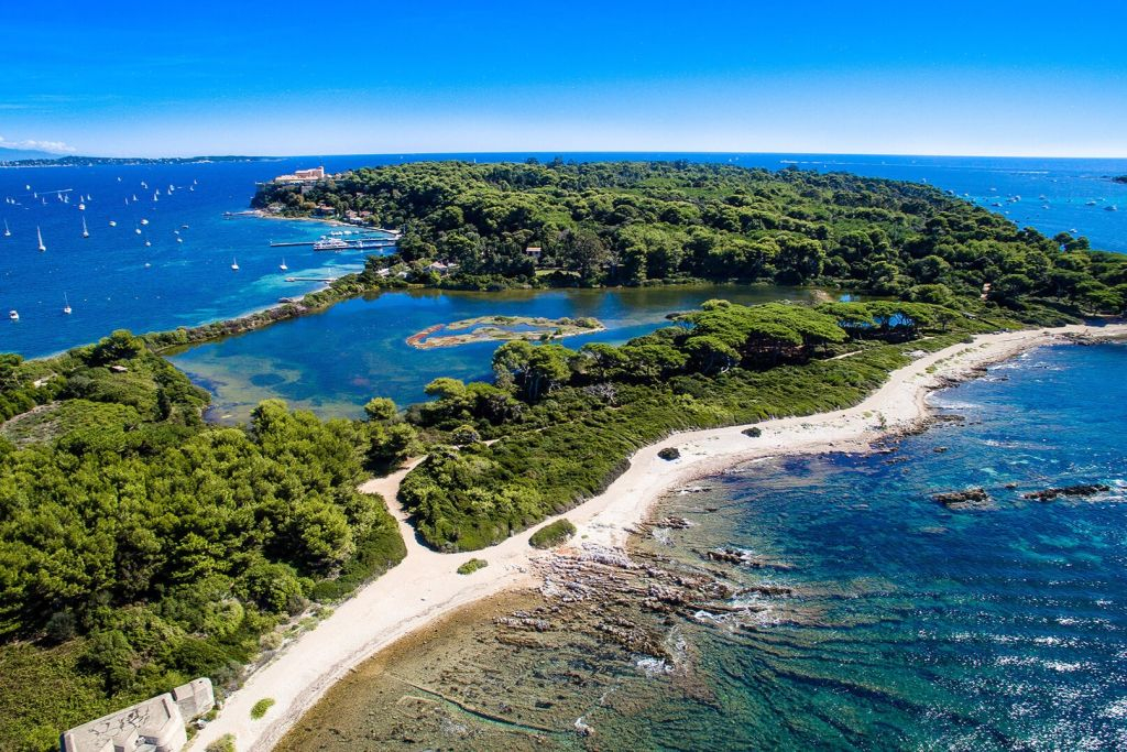 Cannes: 3.5-Hour Boat Excursion