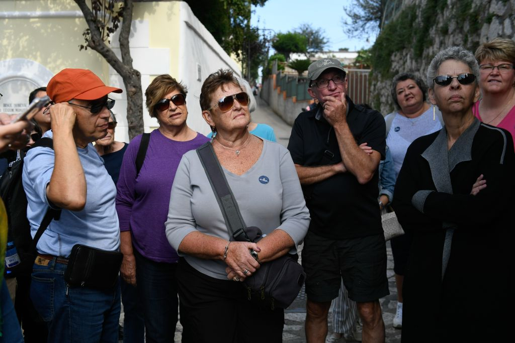 Capri and Anacapri: Guided Tour from Naples