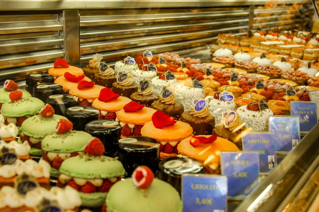 Gourmet Food Tour in Central Paris - Les Halles/Montorgueil
