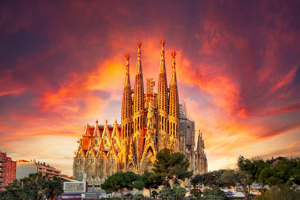 Sagrada Família: Biglietto Fast Track + Visita guidata