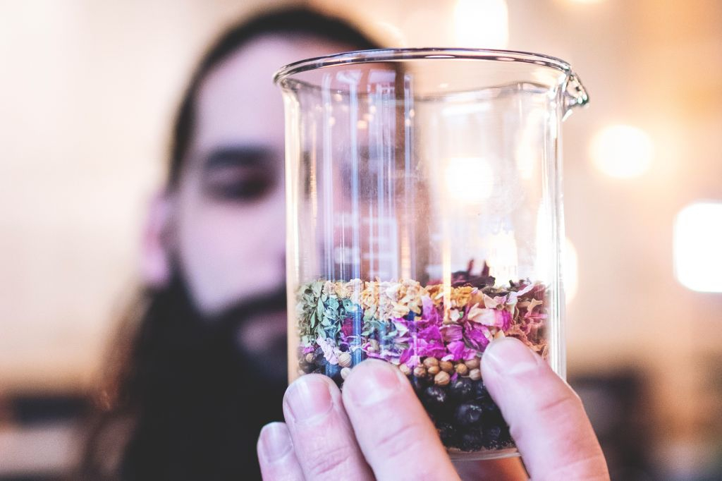 Paris: Gin Making Workshop