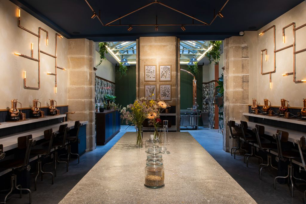 Paris: Gin Making Workshop