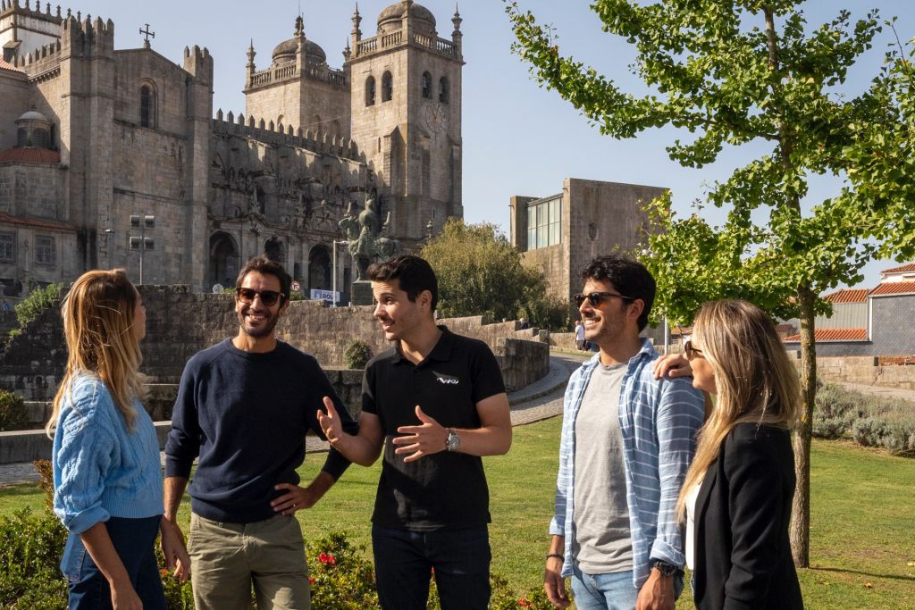 Porto: Walking Tour, Helicopter Ride, and River Cruise