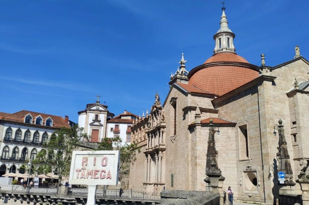 Douro Valley, Amarante & Regua: Day Trip with Wine Tasting