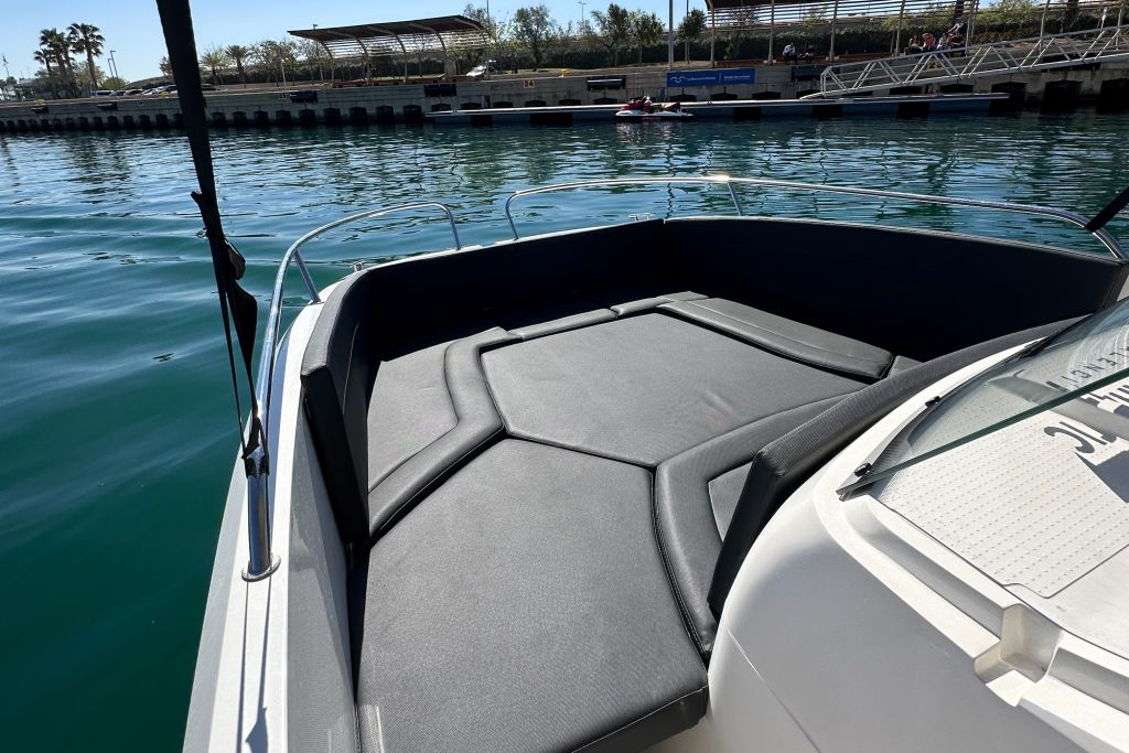 Unlicensed Boat