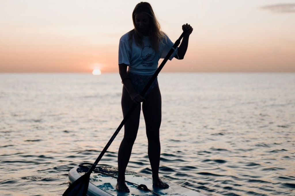 Barcelona: Sunrise Paddle Surf