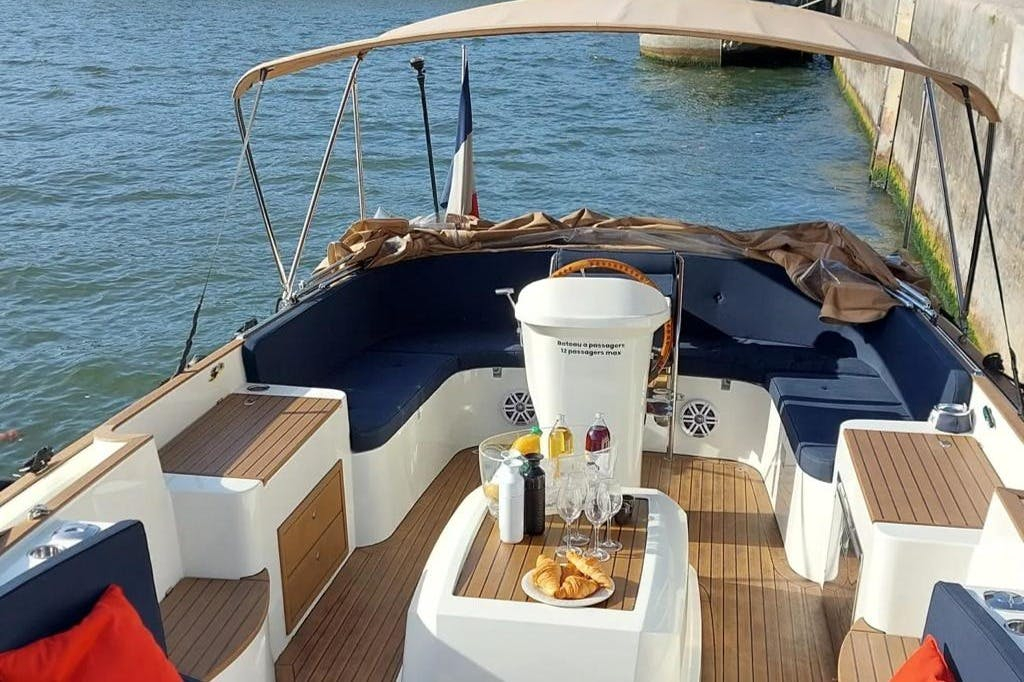 Private Cruise in Paris