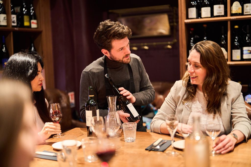 Ô Chateau Paris: Wine Tasting Dinner