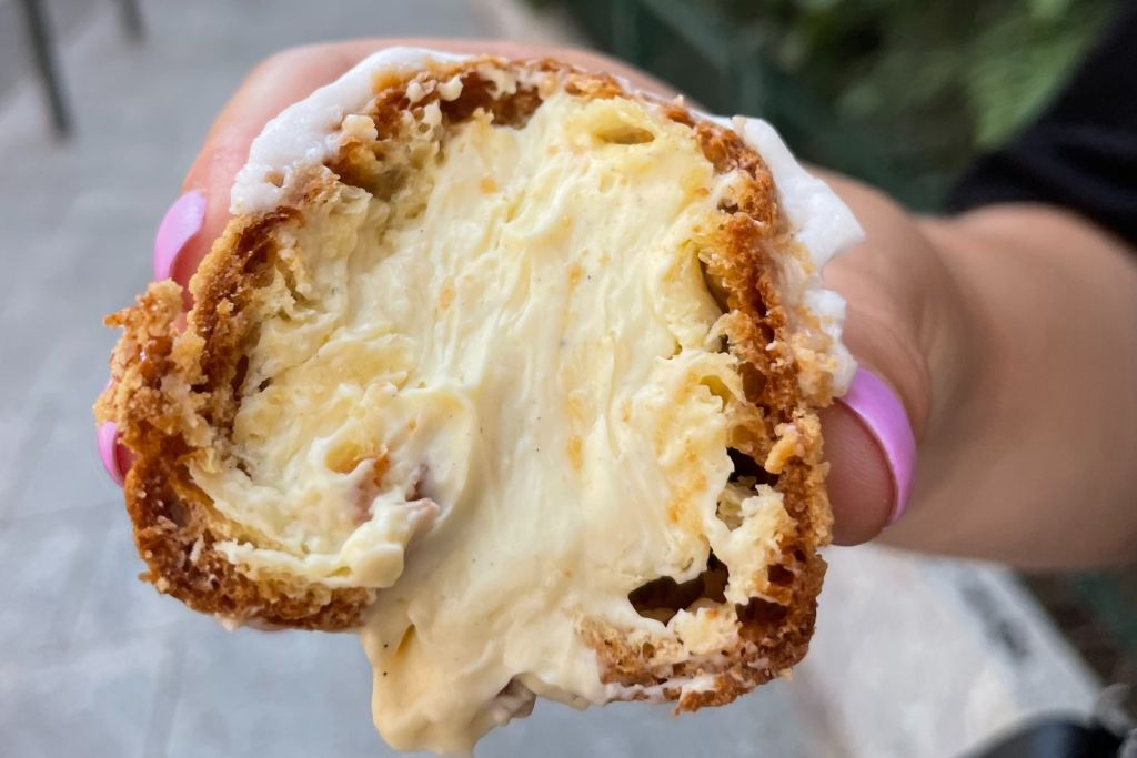Paris: Canal St Martin Food Tour
