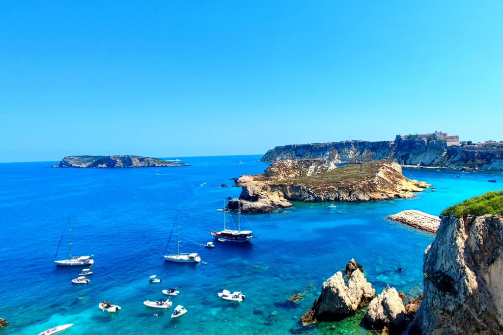 Isole Tremiti da Rodi Garganico: Tour delle isole in traghetto e in barca