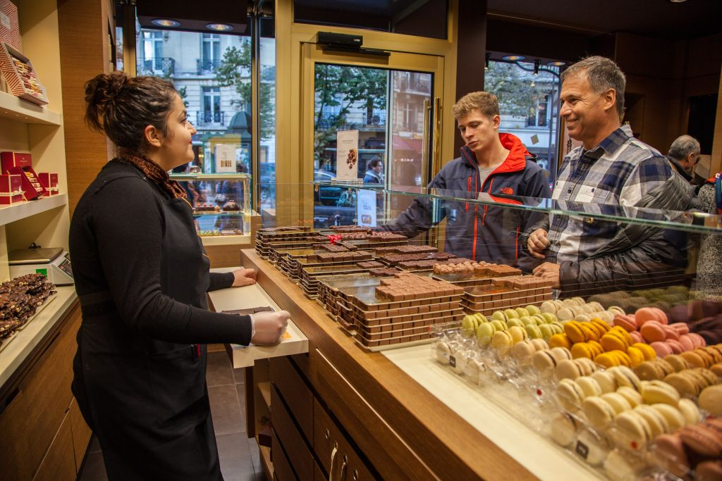 Parigi: Tour di degustazione guidata di pasticceria e cioccolato di Saint-Germain-des-Prés