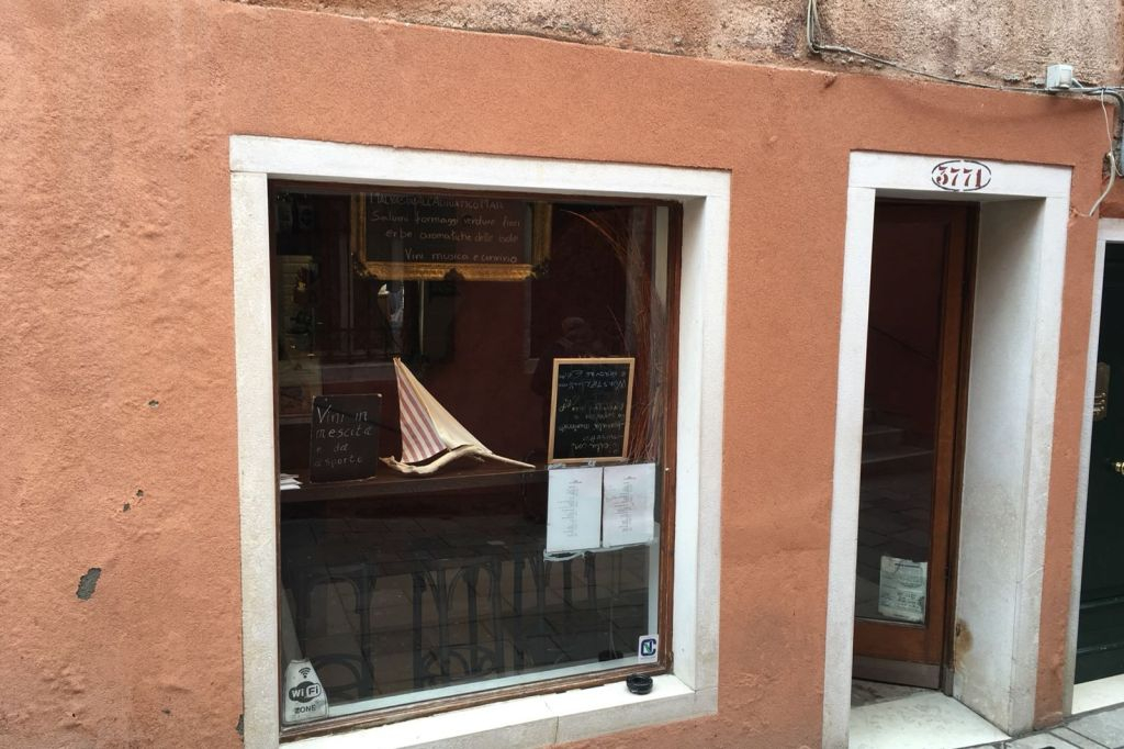 Venice: Local Wine Tasting