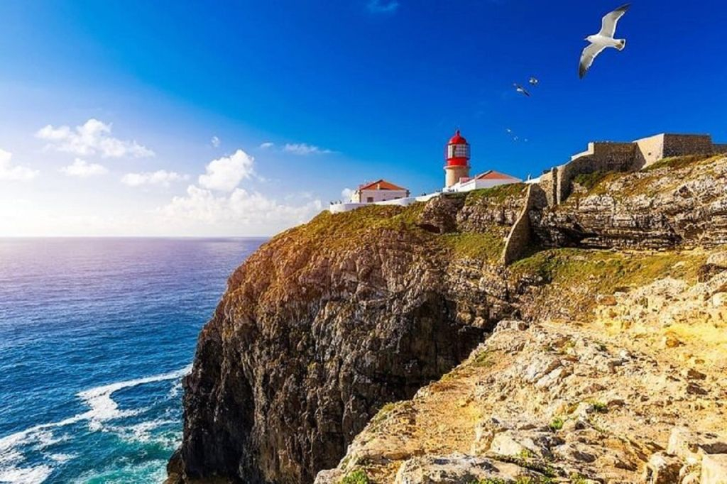 Half-Day Lagos and Sagres Highlights Tour