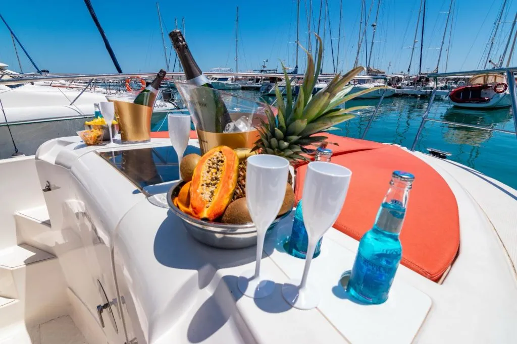 Tours y Excursiones en Barco - Fuengirola 