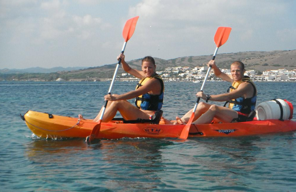 Excursión en Kayak por Fornells (Menorca)