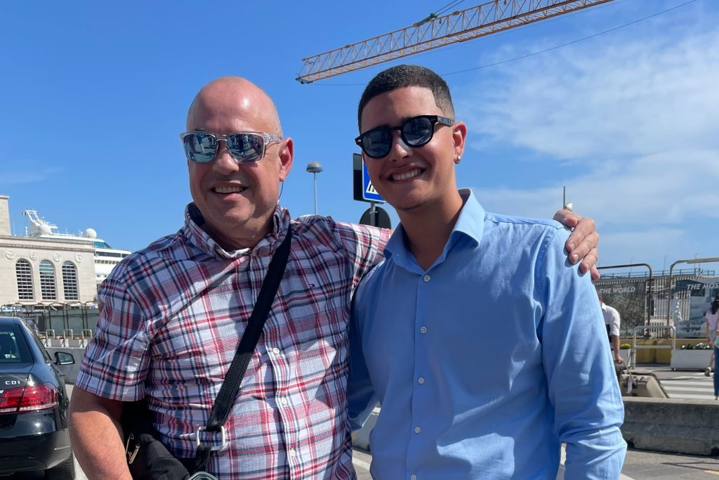 Amalfi, Positano & Sorrento: Roundtrip From Naples + Guided Tour
