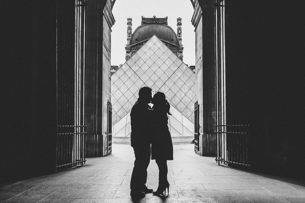 A Professional Vacation Photographer in Paris: Private Tour