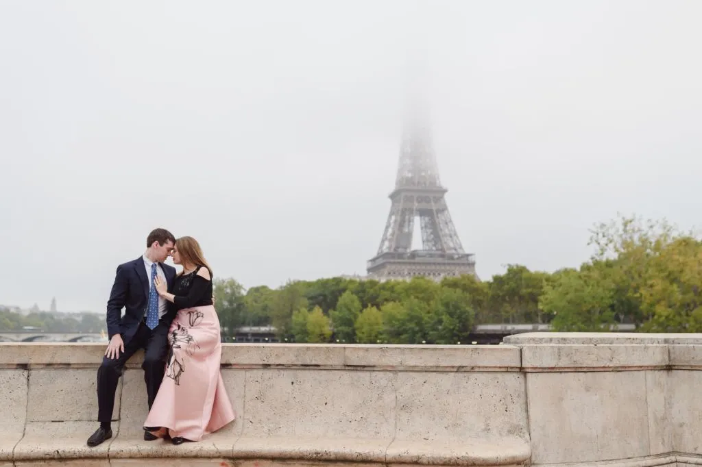 A Professional Vacation Photographer in Paris: Private Tour