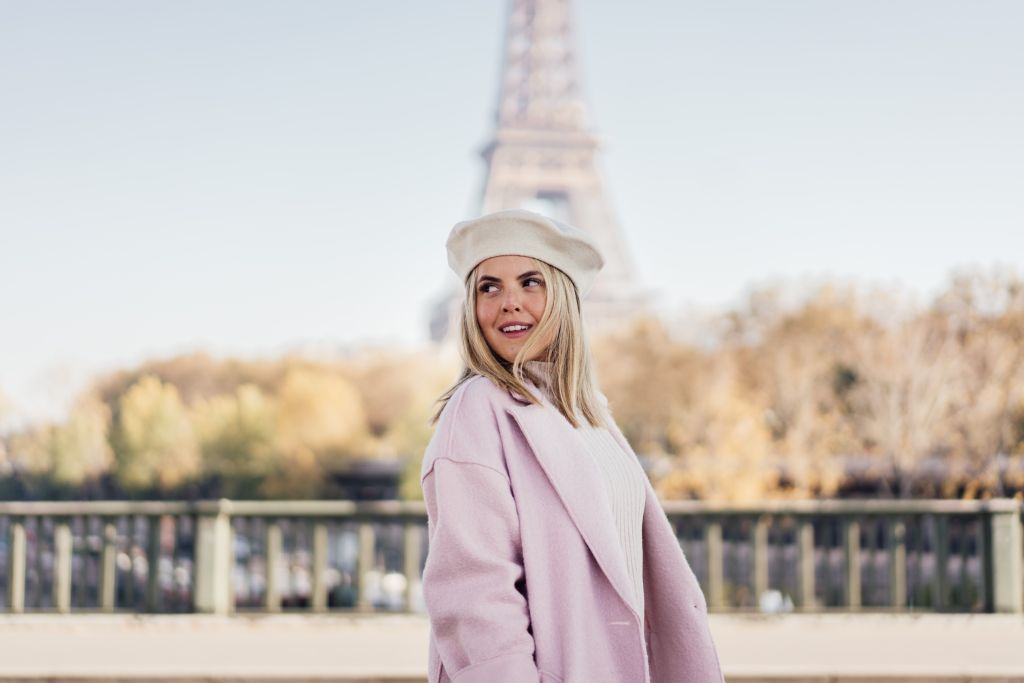 A Professional Vacation Photographer in Paris: Private Tour
