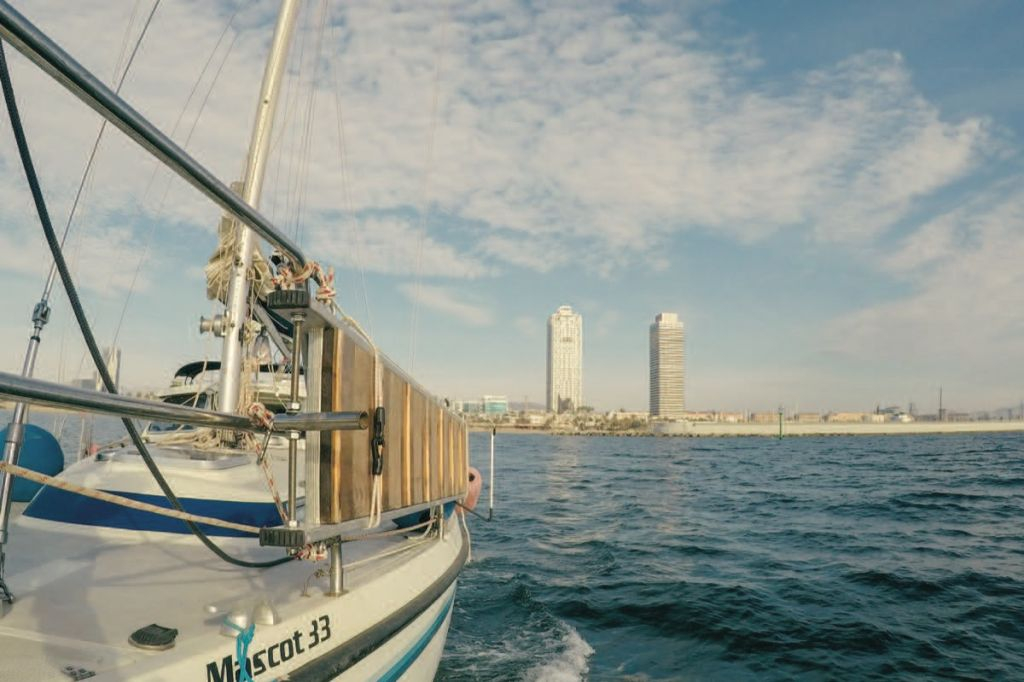 Barcelona: Passeio particular de 2 horas ao pôr do sol com bebidas e lanches