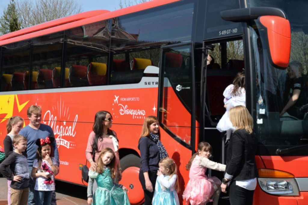 Transfers from Charles de Gaulle Airport to Disneyland Paris