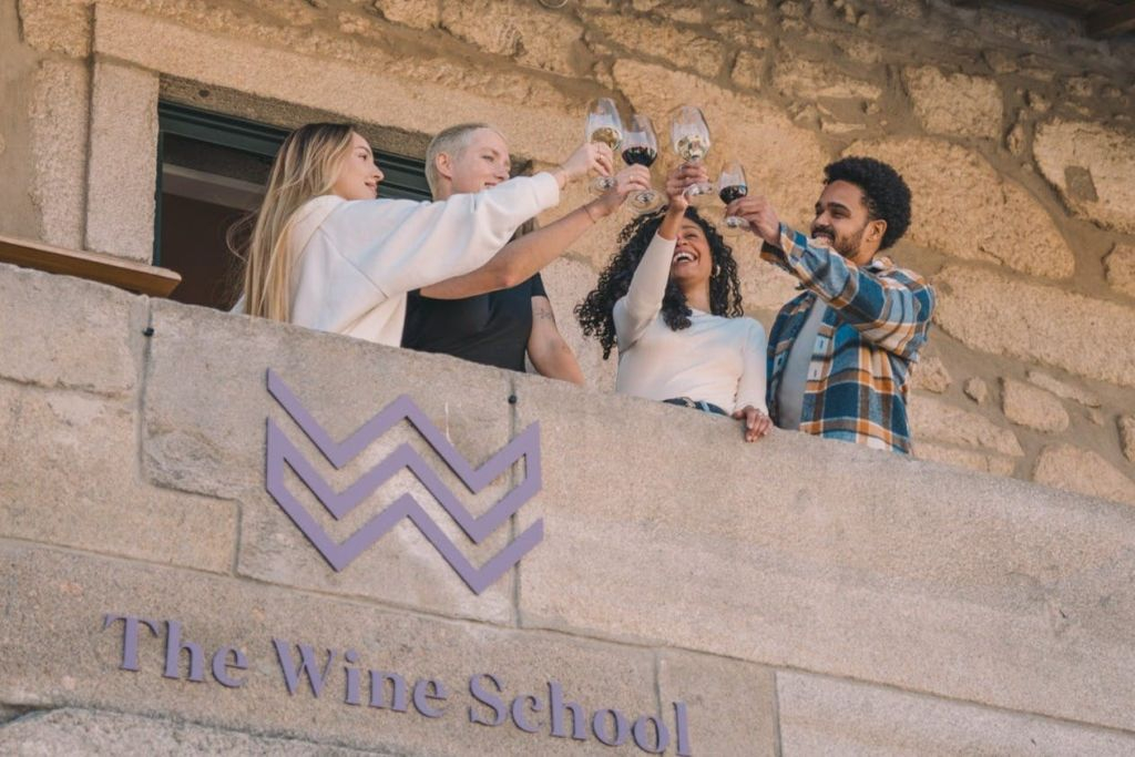 WOW Porto Wine School: The Wine Experience + Personalized Tasting