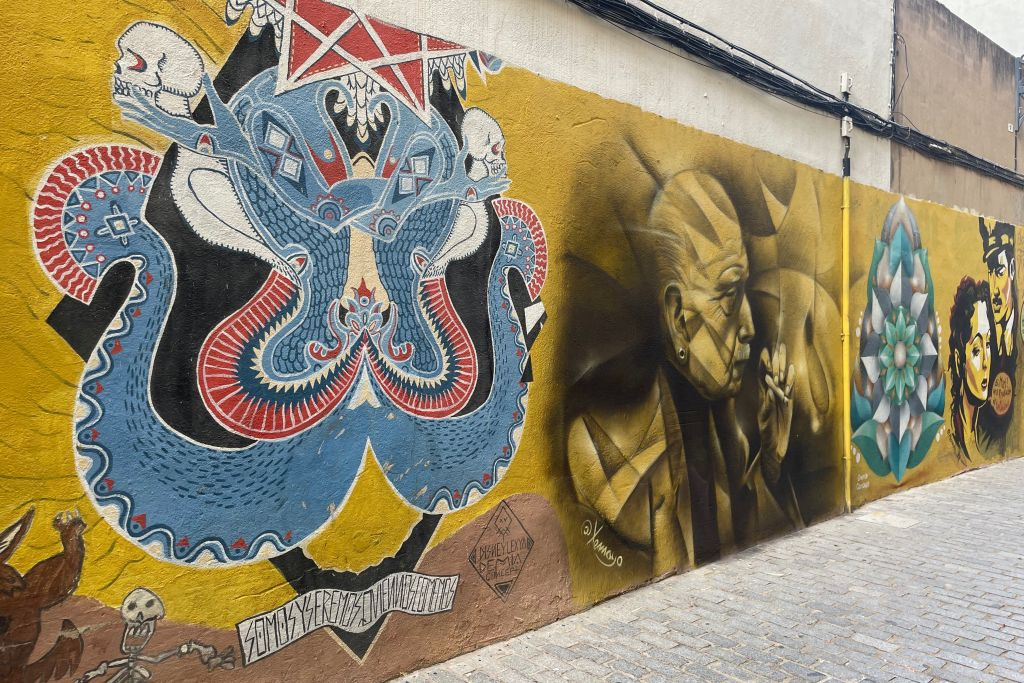 "Street Art" Group Guided Tour (In English)