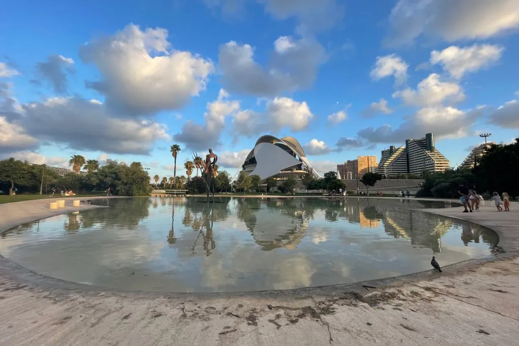 "Grand City" Private Guided Tour (In English)