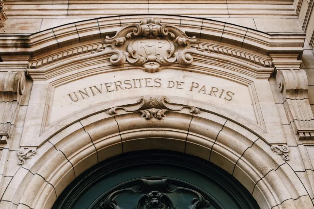 Paris: Latin Quarter Guided Walking Tour