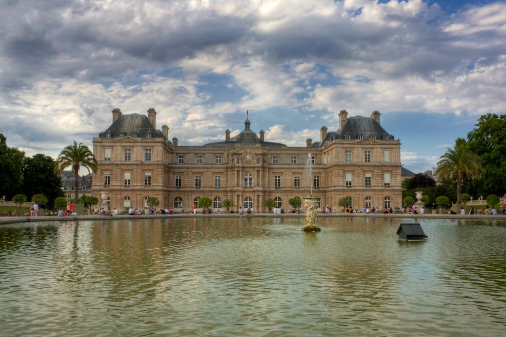 Stroll in the Luxembourg Garden