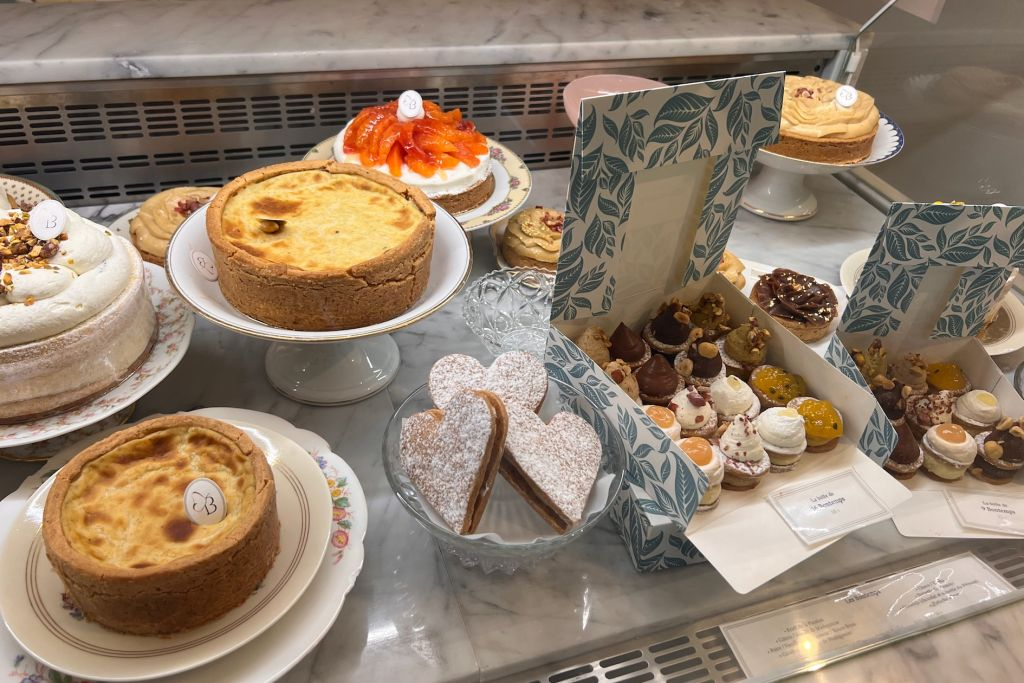 Paris Exquisite: Food Tour in The Marais District