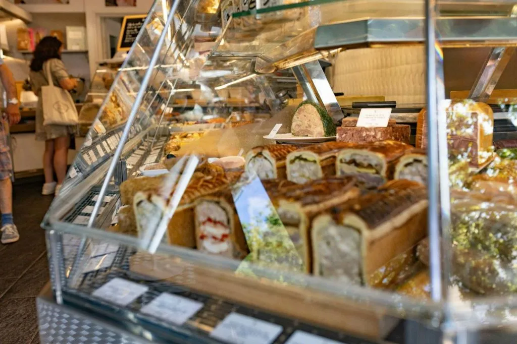 Paris Exquisite: Food Tour in The Marais District