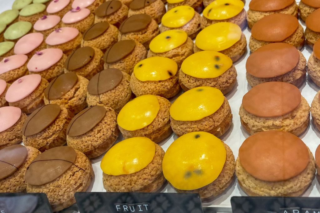 Paris Gourmet: Food Tour in South Montmartre