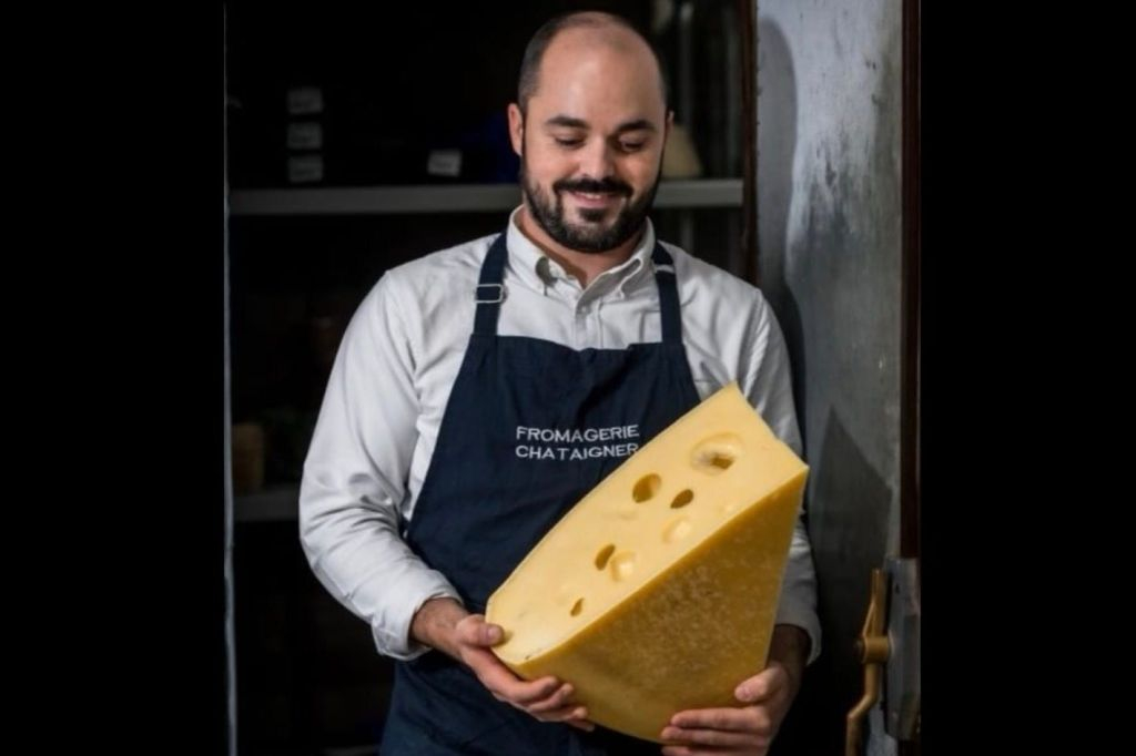 Paris Gourmet: Food Tour in South Montmartre