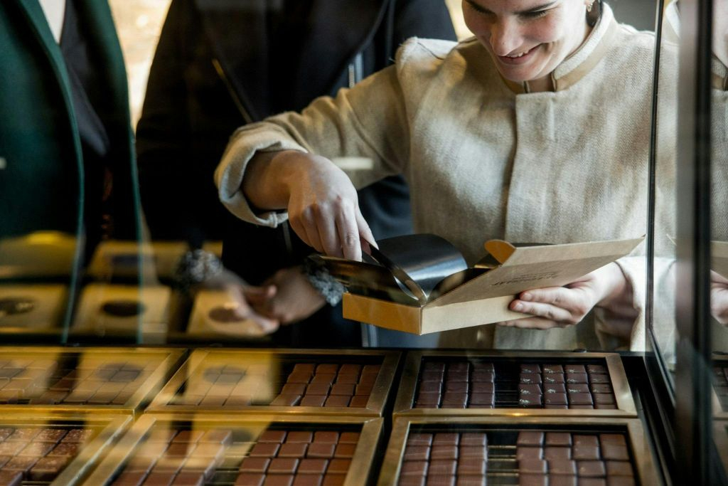 Paris Gourmet: Food Tour in South Montmartre