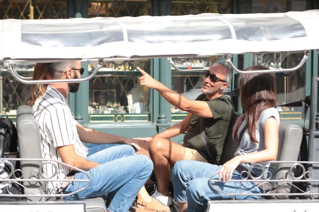 1.5-Hour Private Tuk Tuk Tour of Lisbon Old Town and City Center
