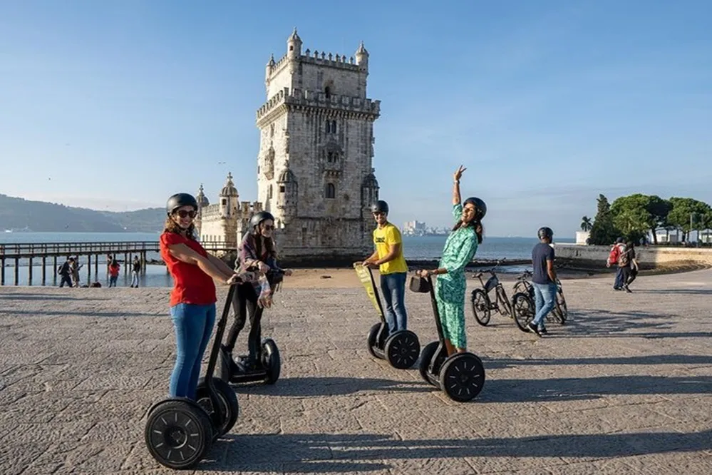 3-Hour: Guided Segway Tour Along the Tagus River to Belém