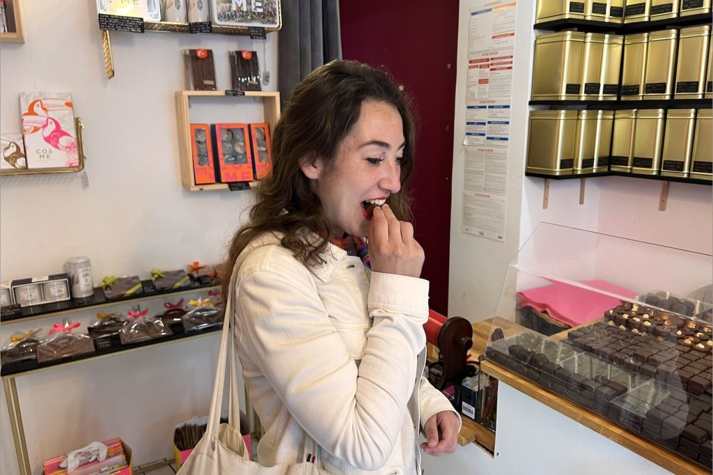 Paris Authentic: Belleville Walking Food Tour