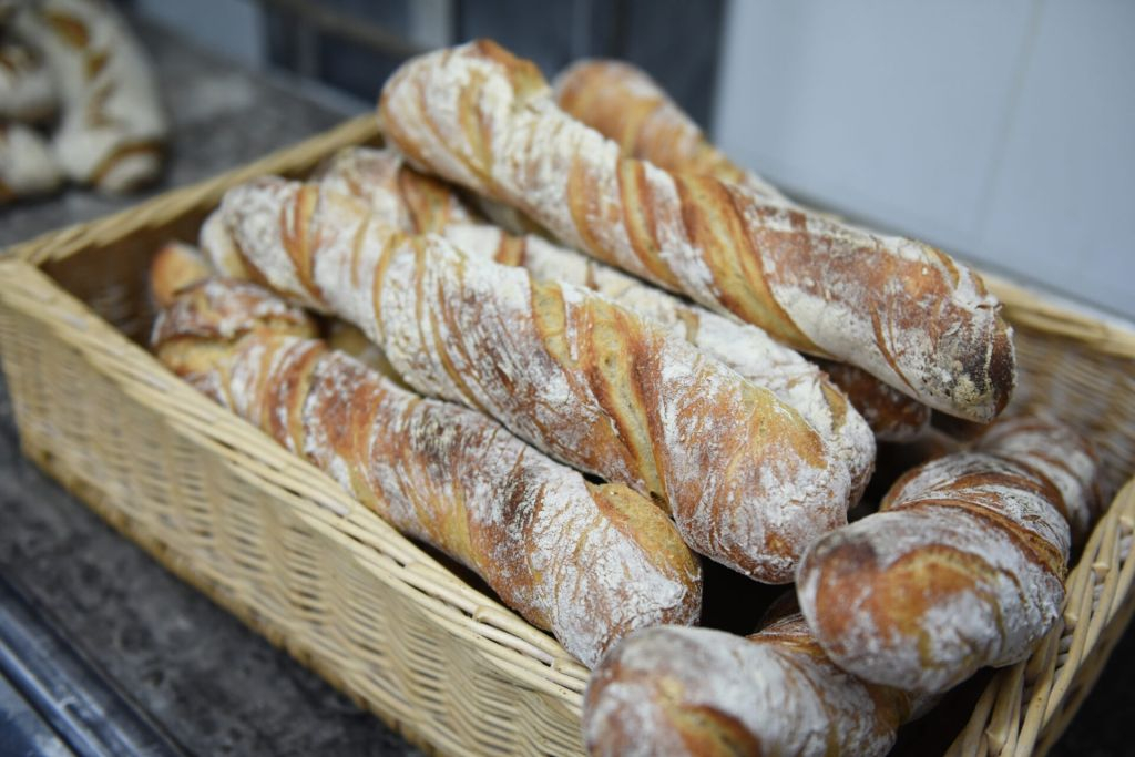 Paris Authentic: Belleville Walking Food Tour