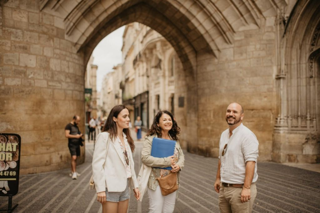 Food Tour in the Historic District, Bordeaux