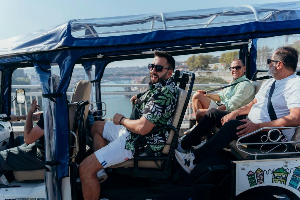 2 Hour Private Tuktuk Tour in Porto to Monastery and Cellars
