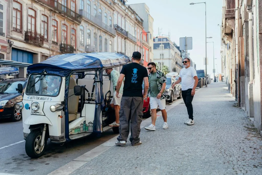 2 Hour Private Tuktuk Tour in Porto to Monastery and Cellars