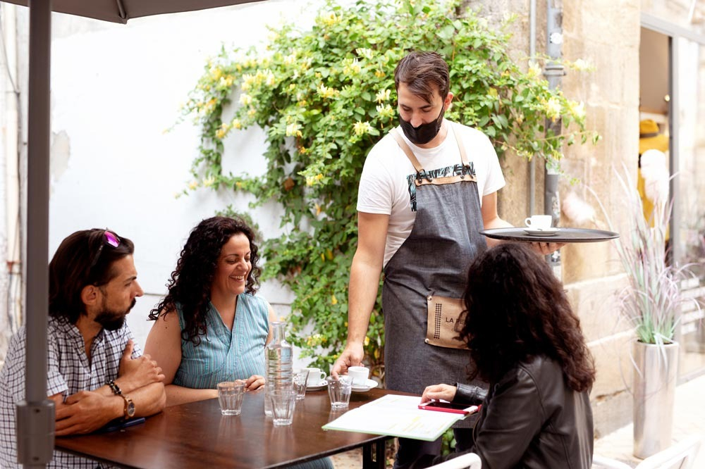 Food Tour in Chartrons: The Wine District of Bordeaux