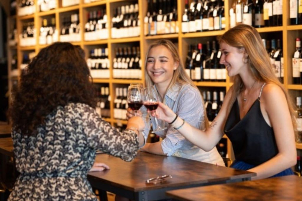 Food Tour in Chartrons: The Wine District of Bordeaux