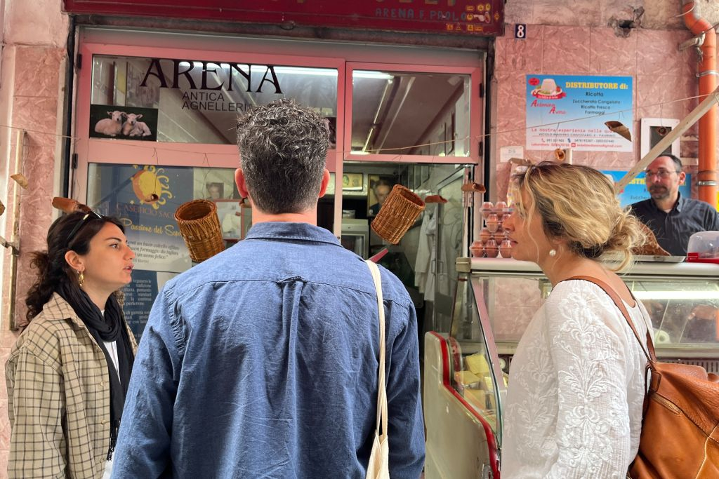Palermo: Visita gastronómica y clase de cocina para hacer pizza