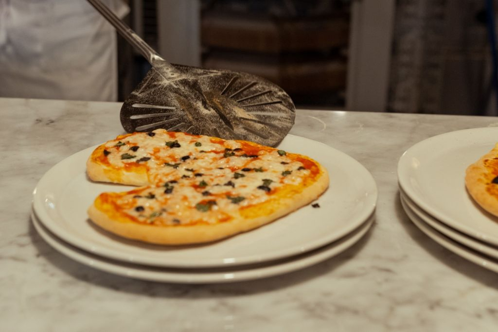 Palermo: Visita gastronómica y clase de cocina para hacer pizza