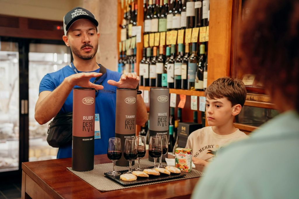 Porto 3-Hour Food and Wine Tasting Tour