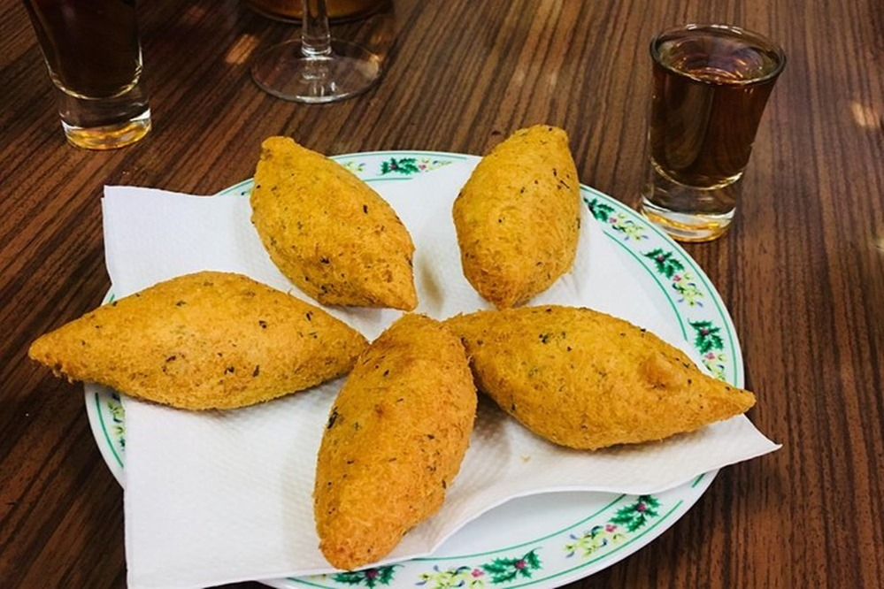 Porto 3-Hour Food and Wine Tasting Tour
