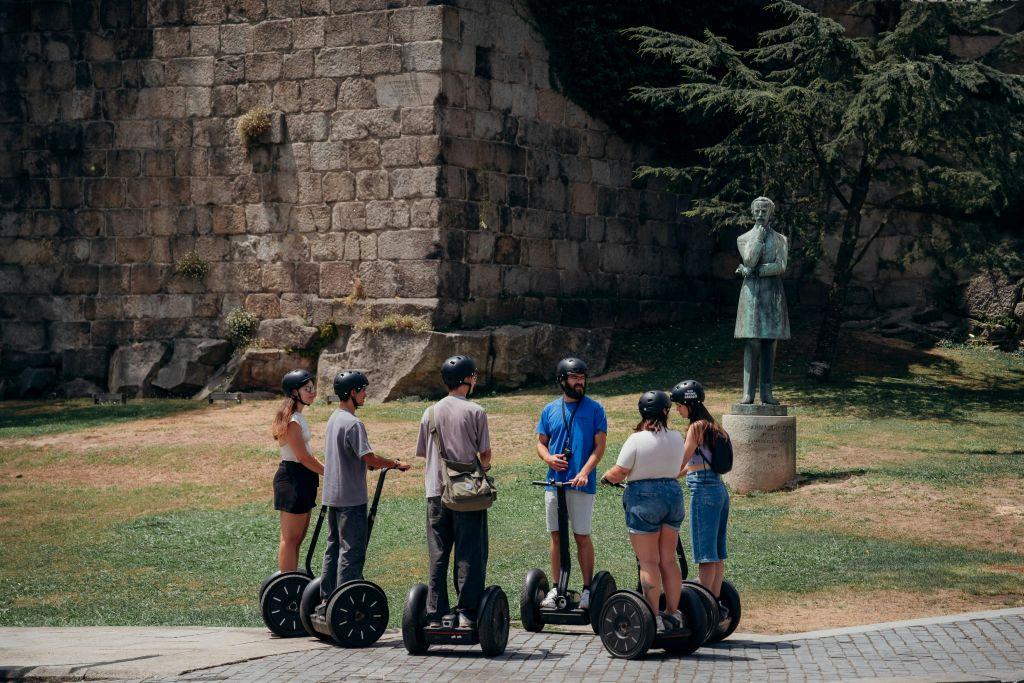 3-Hour Best of Porto Segway Tour - Guided Experience