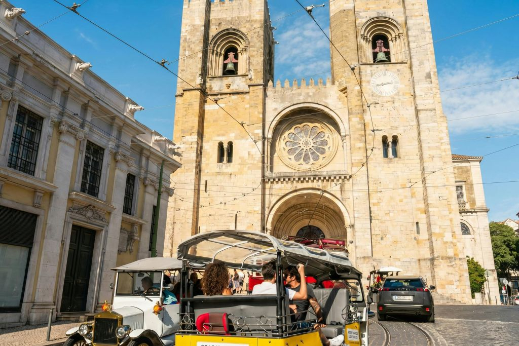 Lisbon Half Day Private Tuk Tuk Tour